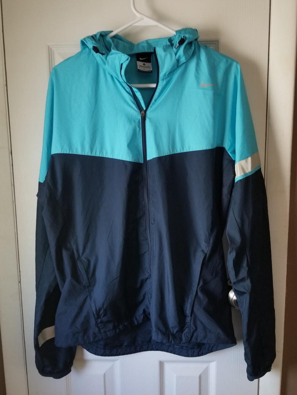 ❗Nike Retro Style Teal Black Windbreaker Jacket Medium❗